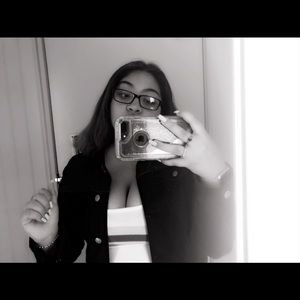 Meet your Posher, Dulce